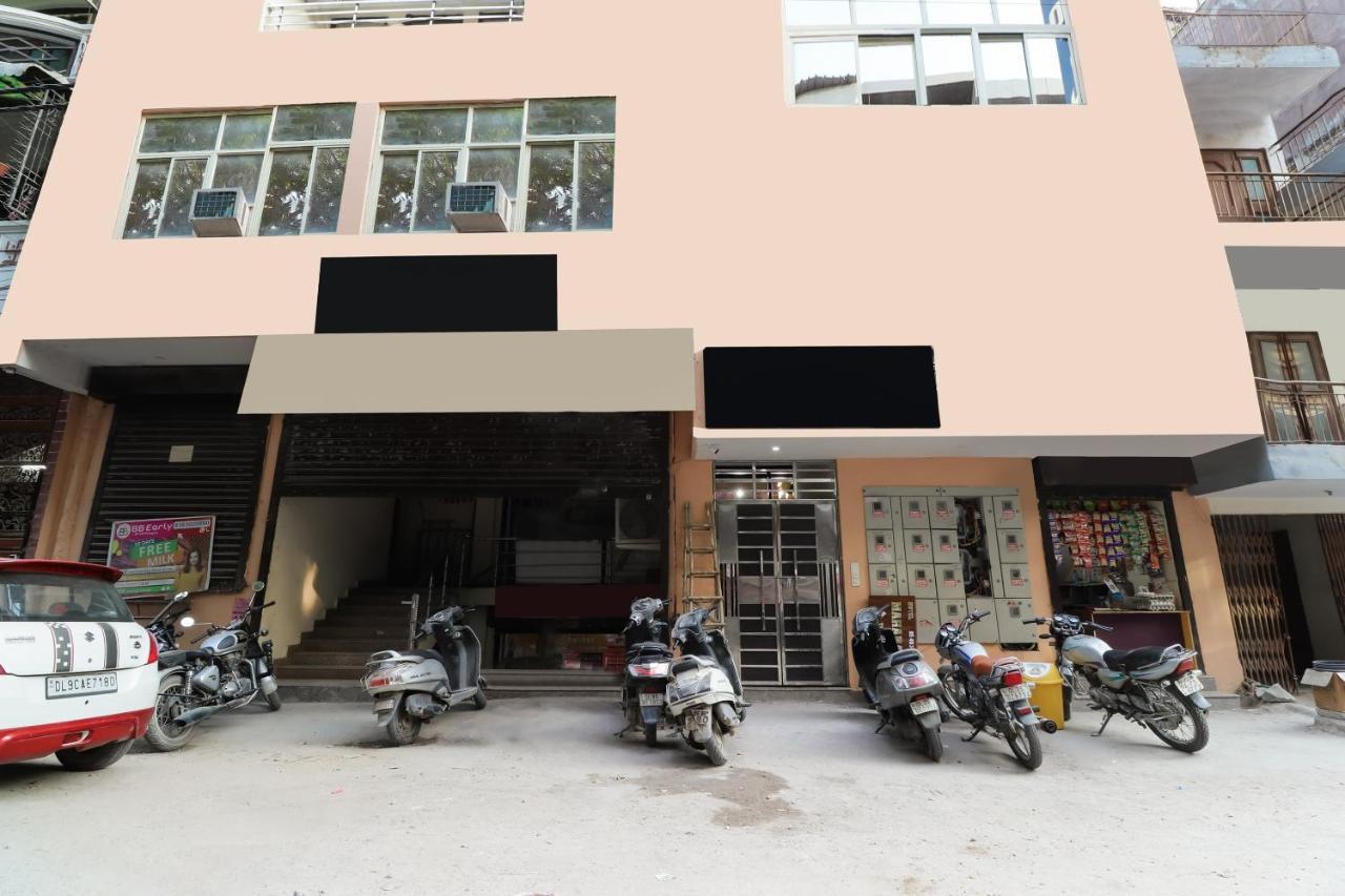 Hotel O Maharaja Gold New Delhi